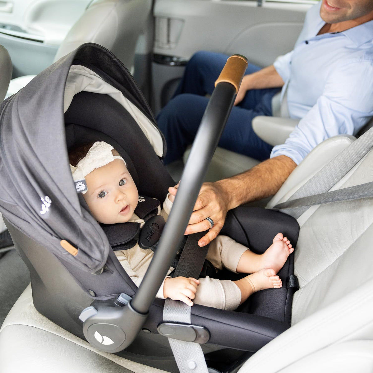 Car Seat and Base D259