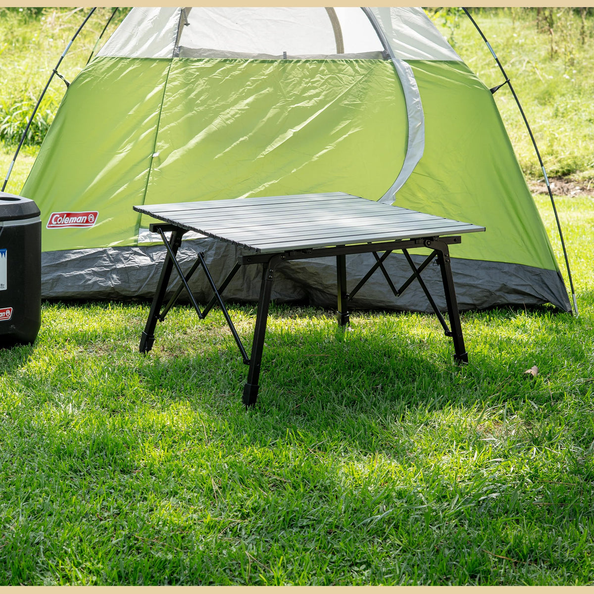 39 in Aluminum Folding Camp Table Q86413