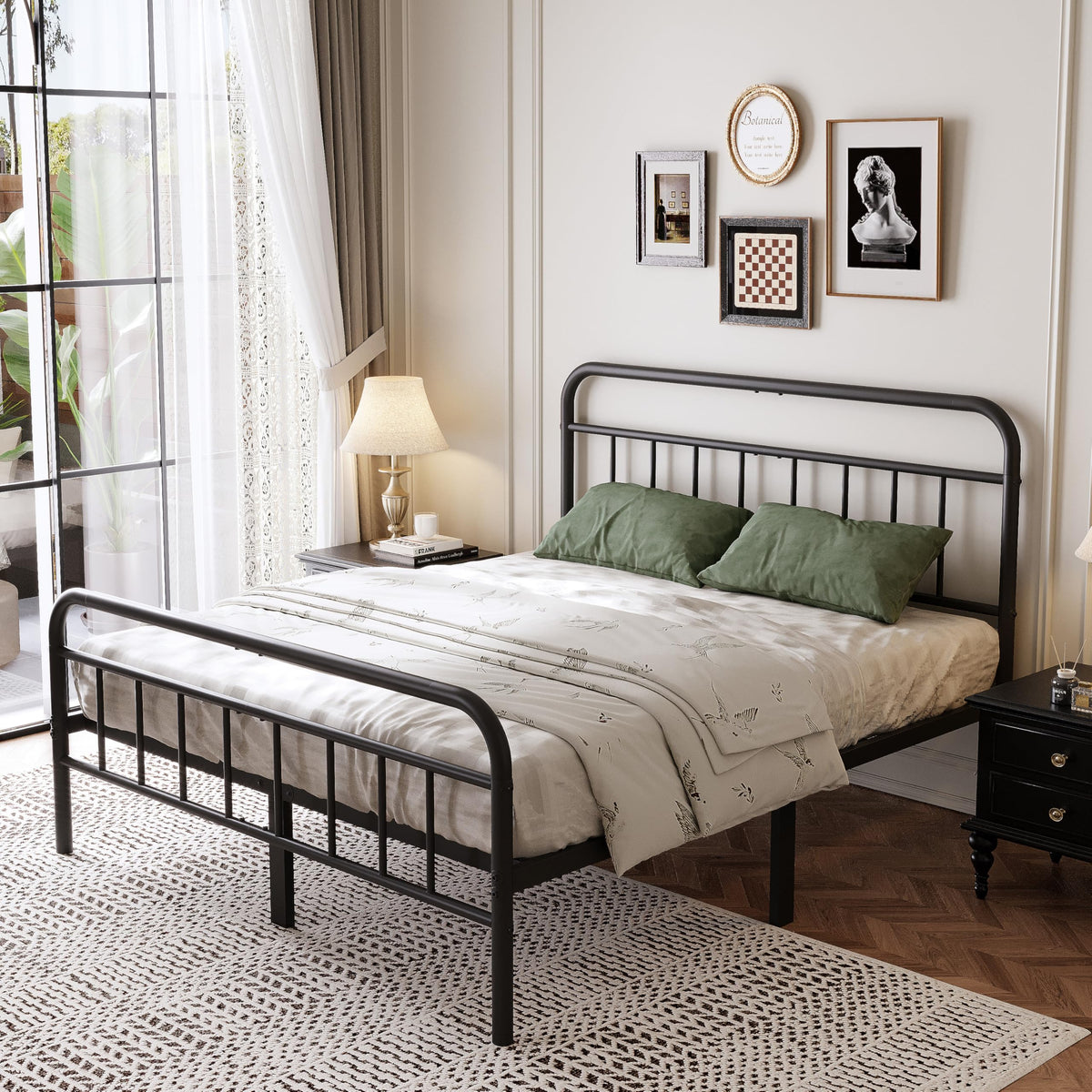 Queen Size Metal Bed Frame with Storage Space O2338